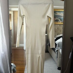 Aritzia Wilfred Cream Long Sleeve Dress
